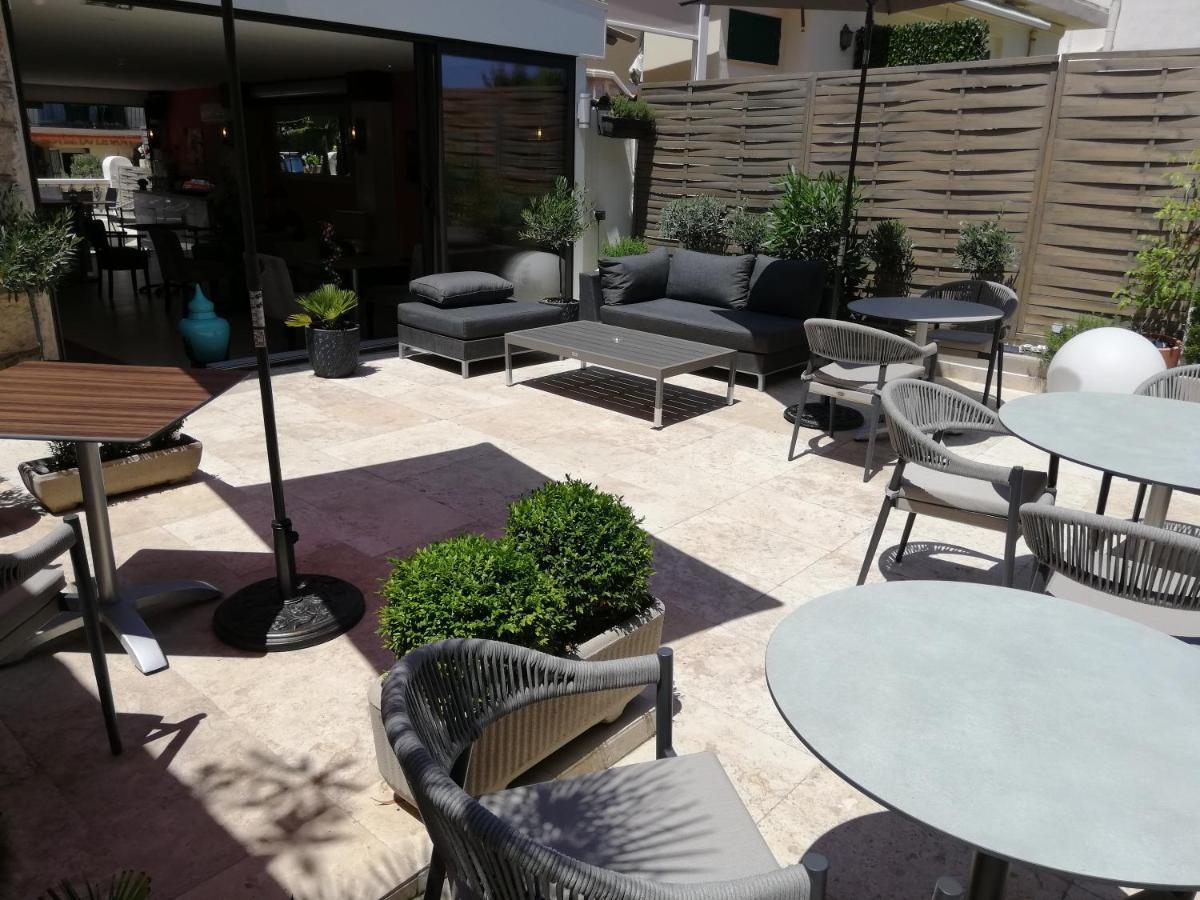 Hotel Miramar- Cap D'Antibes - La Garoupe Plage Exterior foto